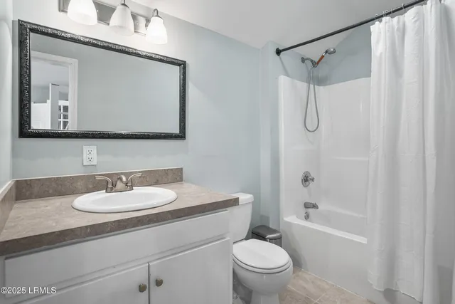 $649,000 | 8 East River Drive, Beaufort, SC 29907