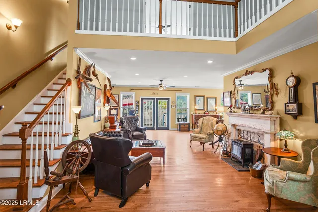 $649,000 | 8 East River Drive, Beaufort, SC 29907