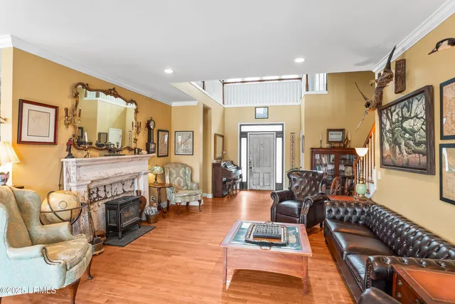 $649,000 | 8 East River Drive, Beaufort, SC 29907