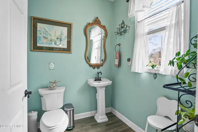 $649,000 | 8 East River Drive, Beaufort, SC 29907