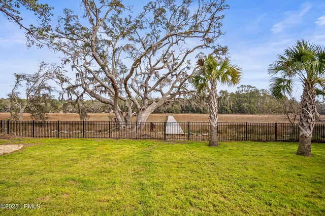 $649,000 | 8 East River Drive, Beaufort, SC 29907