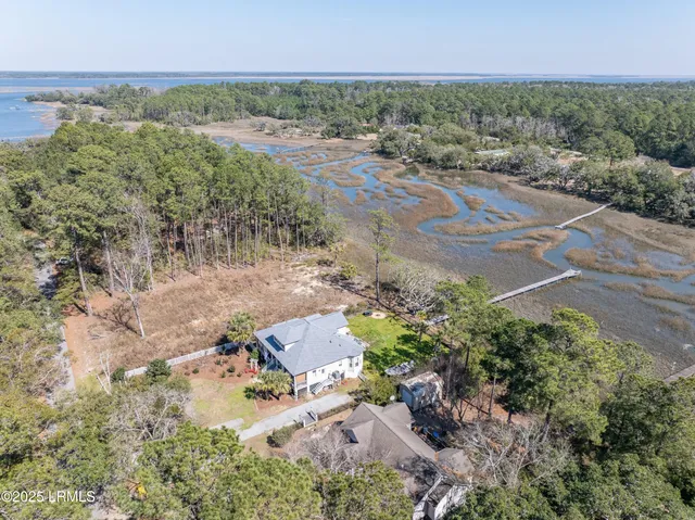 $649,000 | 8 East River Drive, Beaufort, SC 29907