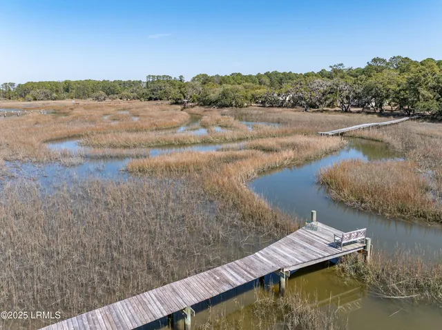 $649,000 | 8 East River Drive, Beaufort, SC 29907