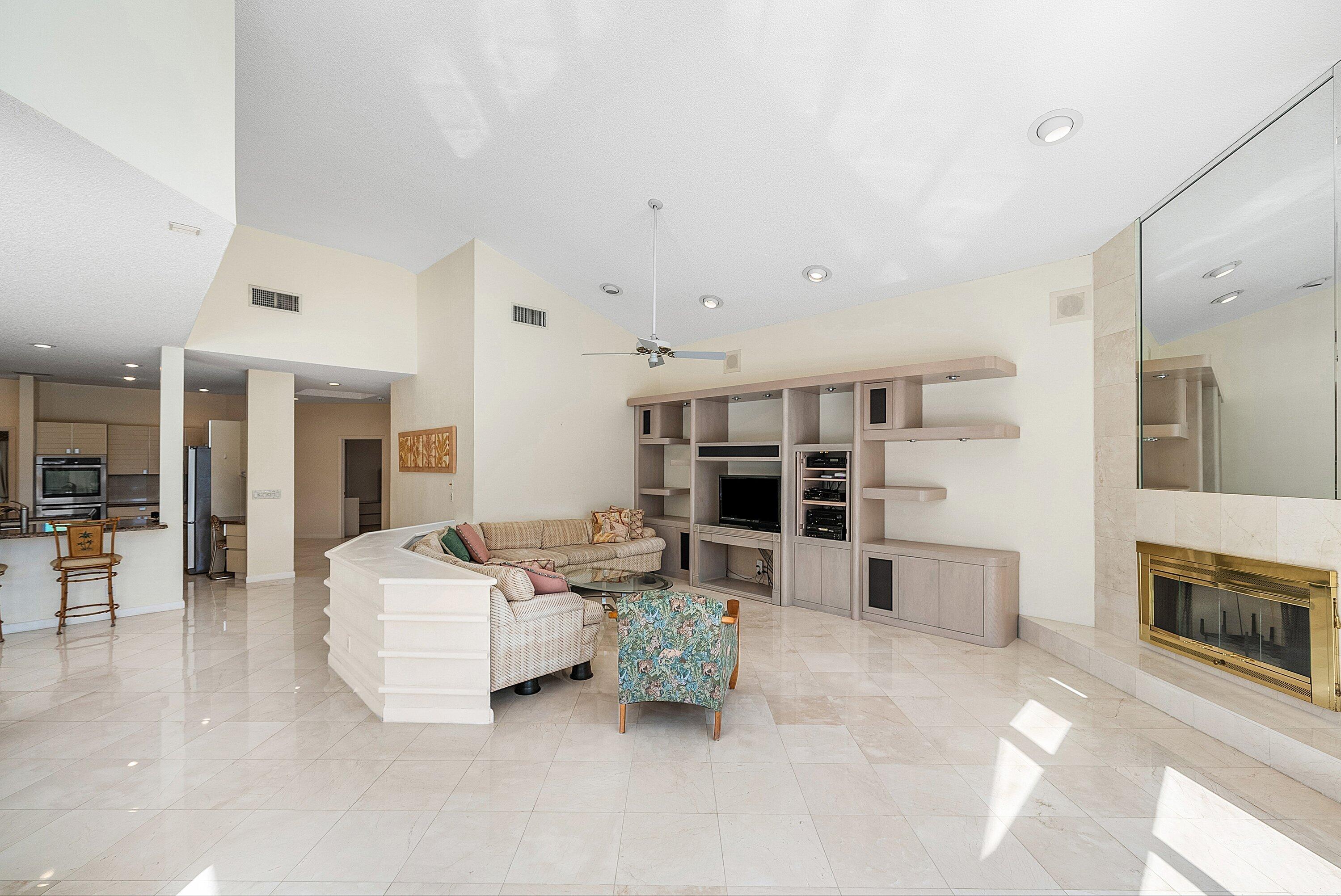 4879 Bocaire Boulevard Boca Raton, FL 33487 - Photo 23 of 64 021-4879BocaireBoulevard-BocaRaton-FL-33