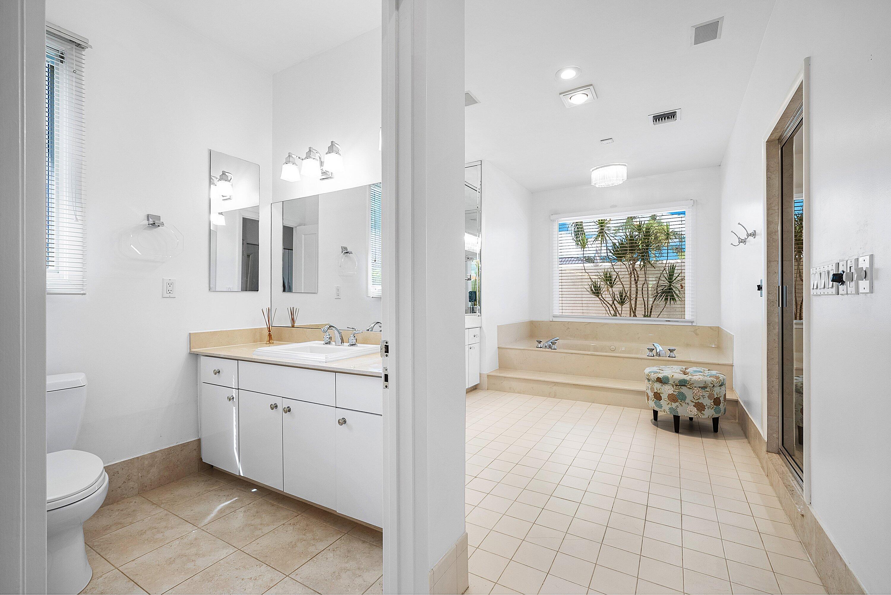 4879 Bocaire Boulevard Boca Raton, FL 33487 - Photo 31 of 64 036-4879BocaireBoulevard-BocaRaton-FL-33
