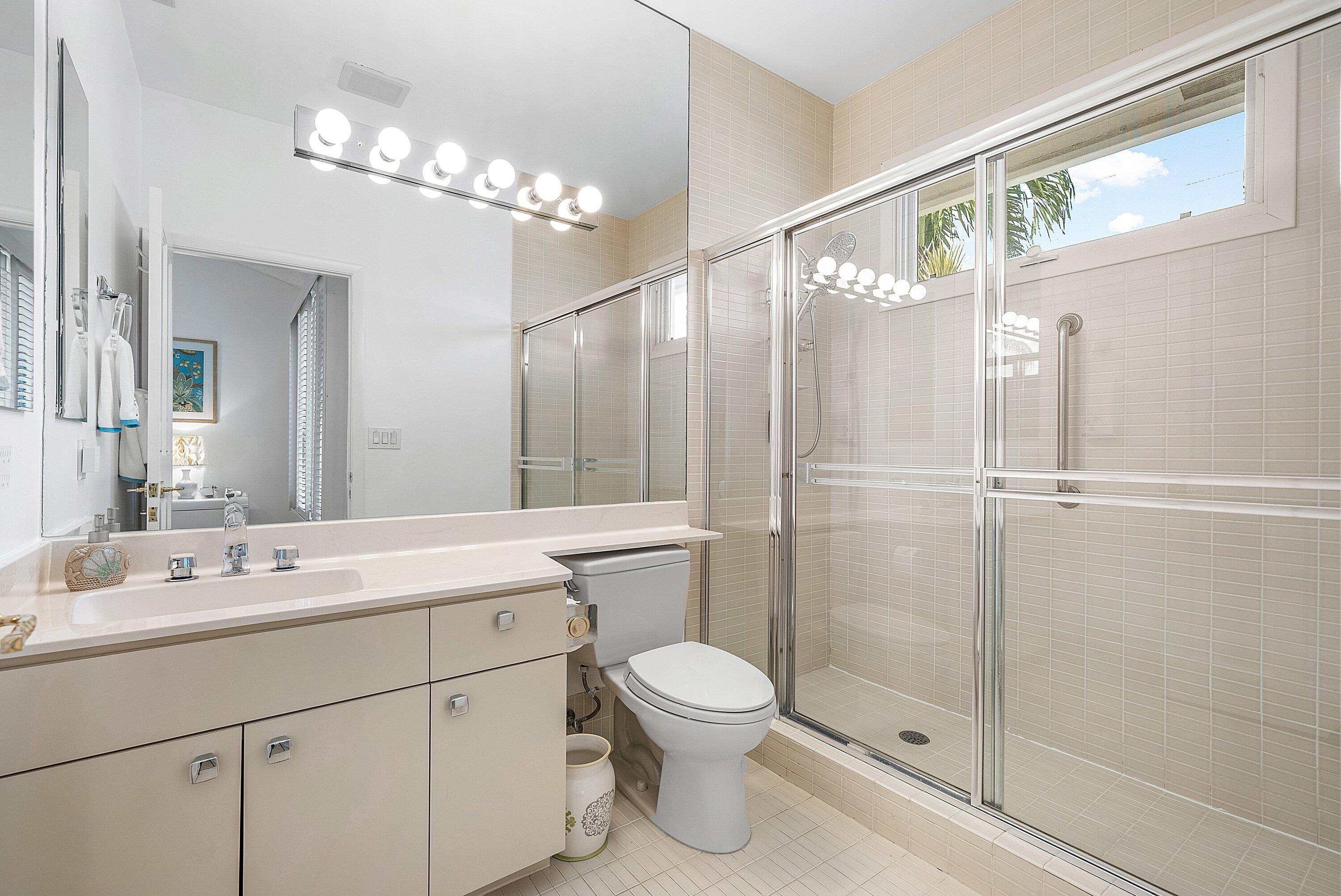 4879 Bocaire Boulevard Boca Raton, FL 33487 - Photo 36 of 64 041-4879BocaireBoulevard-BocaRaton-FL-33