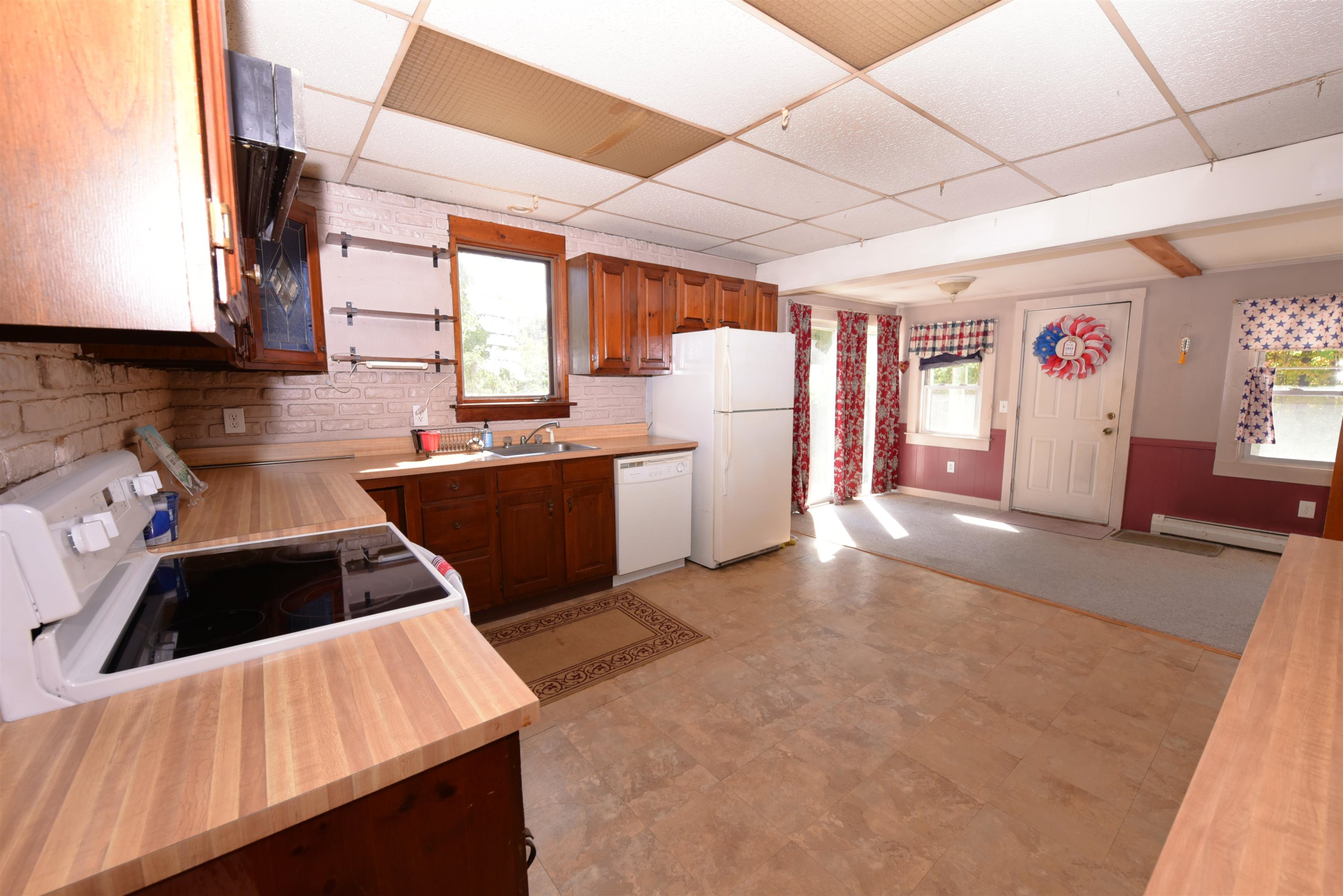 301 Redstone Street Conway, NH 03813 - Photo 13 of 60