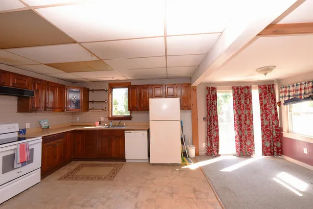 $300,000 | 301 Redstone Street, Conway, NH 03813