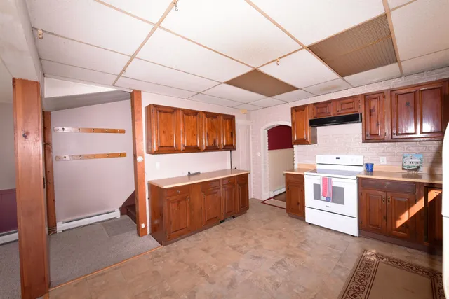 $300,000 | 301 Redstone Street, Conway, NH 03813