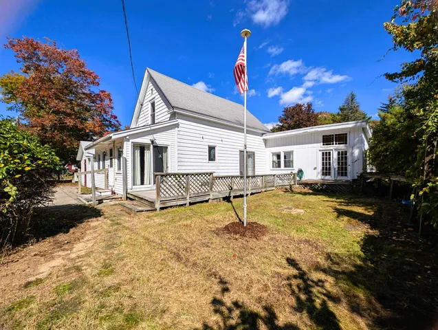 $300,000 | 301 Redstone Street, Conway, NH 03813