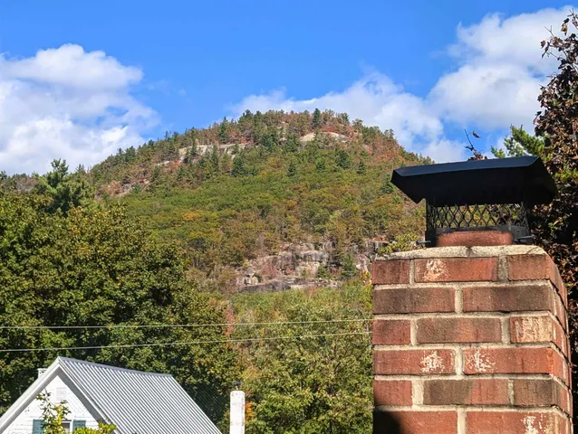 $300,000 | 301 Redstone Street, Conway, NH 03813