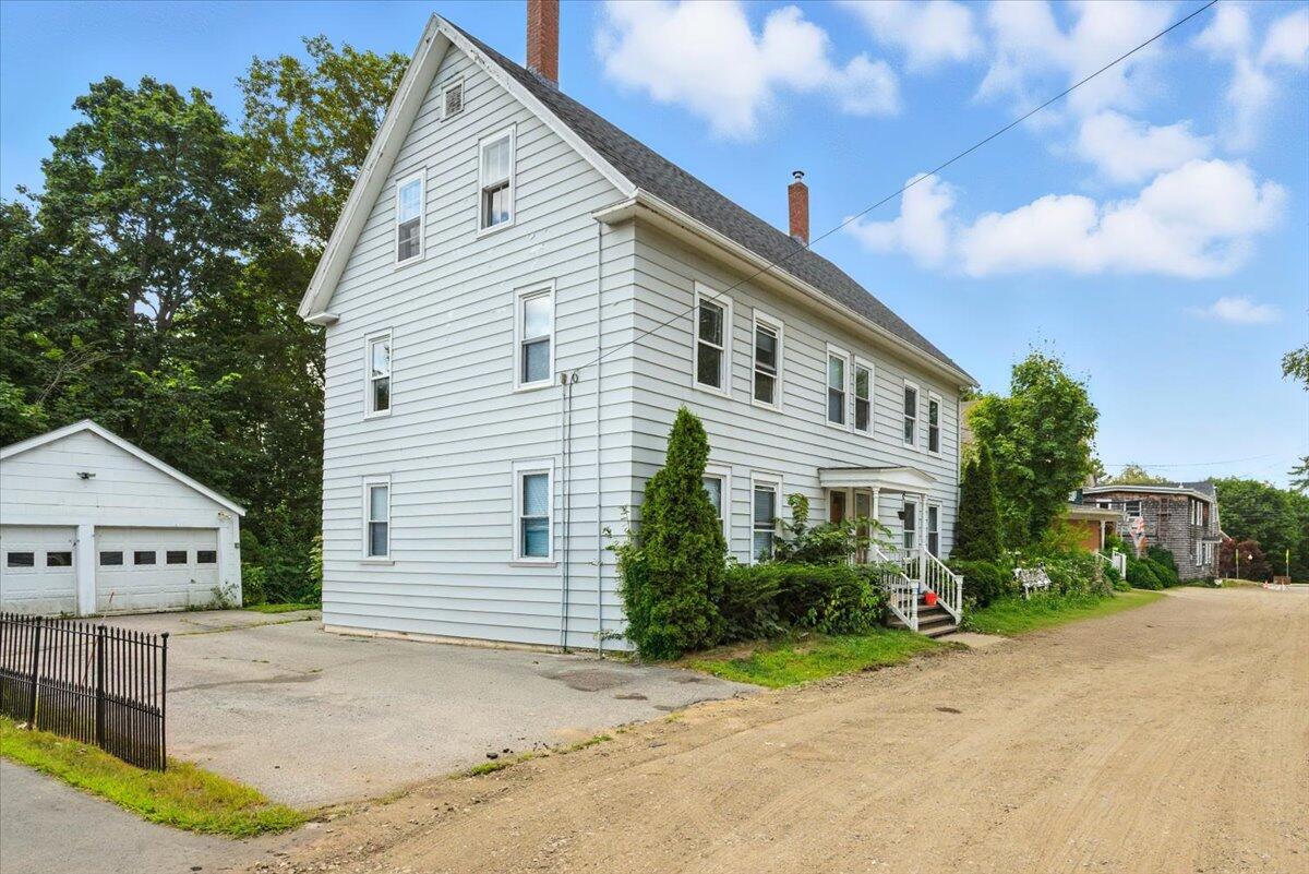 3 George Street Springvale, ME 04083 - Photo 2 of 34
