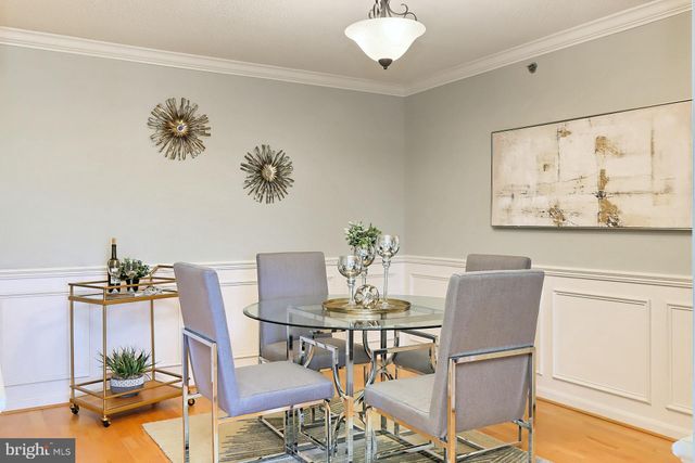 $585,000 | 2151 Jamieson Avenue, Unit 1001, Alexandria, VA 22314