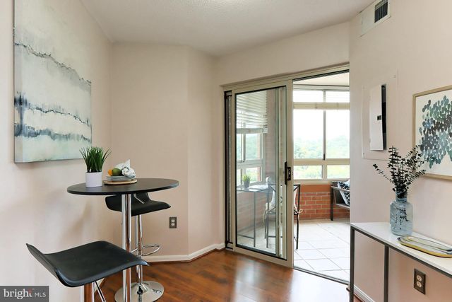 $585,000 | 2151 Jamieson Avenue, Unit 1001, Alexandria, VA 22314