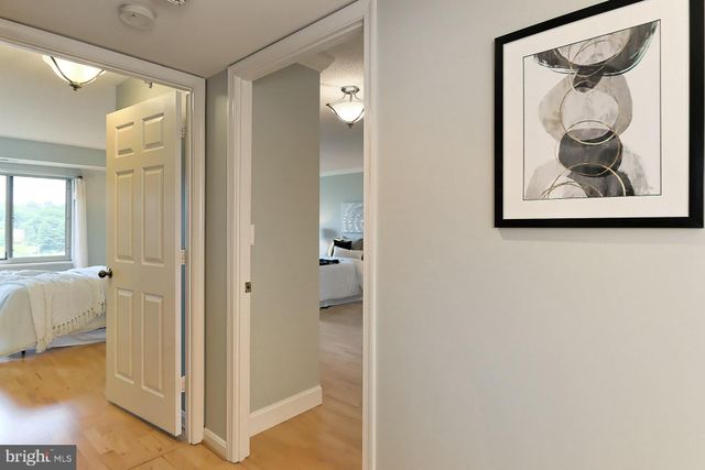 $585,000 | 2151 Jamieson Avenue, Unit 1001, Alexandria, VA 22314