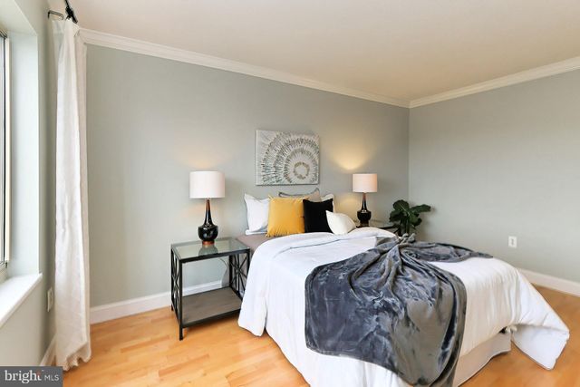 $585,000 | 2151 Jamieson Avenue, Unit 1001, Alexandria, VA 22314