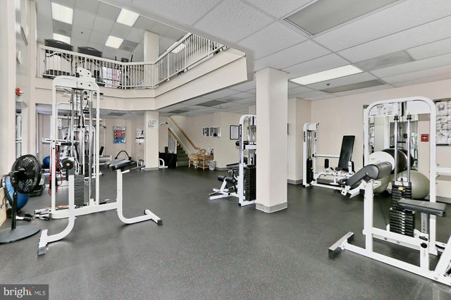 $585,000 | 2151 Jamieson Avenue, Unit 1001, Alexandria, VA 22314