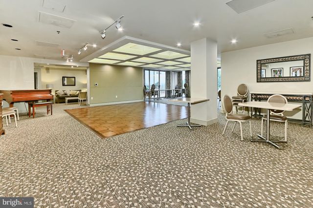 $585,000 | 2151 Jamieson Avenue, Unit 1001, Alexandria, VA 22314