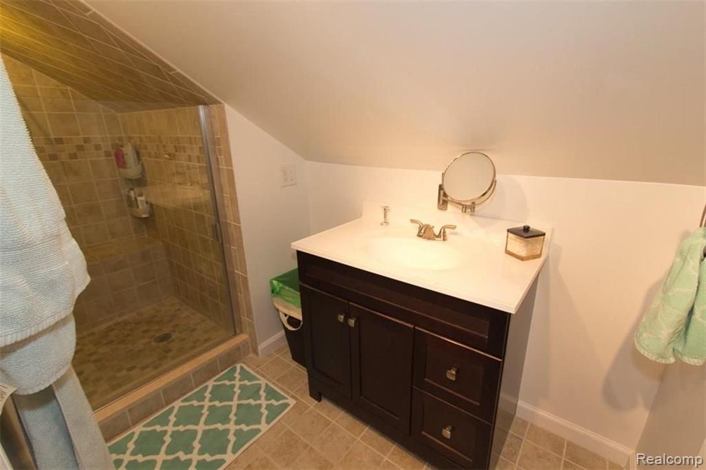 1529 Butternut Avenue Royal Oak, MI 48073 - Photo 20 of 43