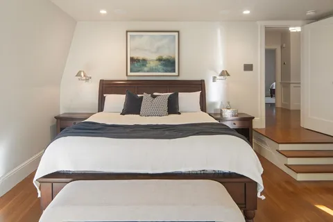 $5,500,000 | 35 Willard Street, Cambridge, MA 02138