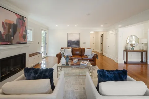 $5,500,000 | 35 Willard Street, Cambridge, MA 02138