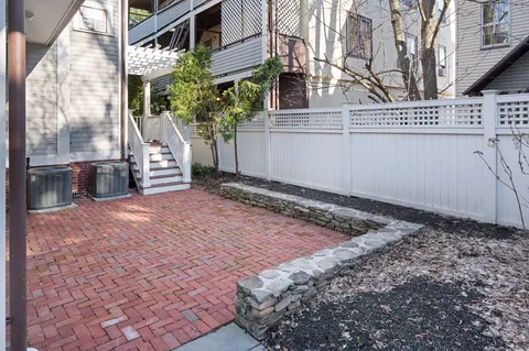 $5,500,000 | 35 Willard Street, Cambridge, MA 02138