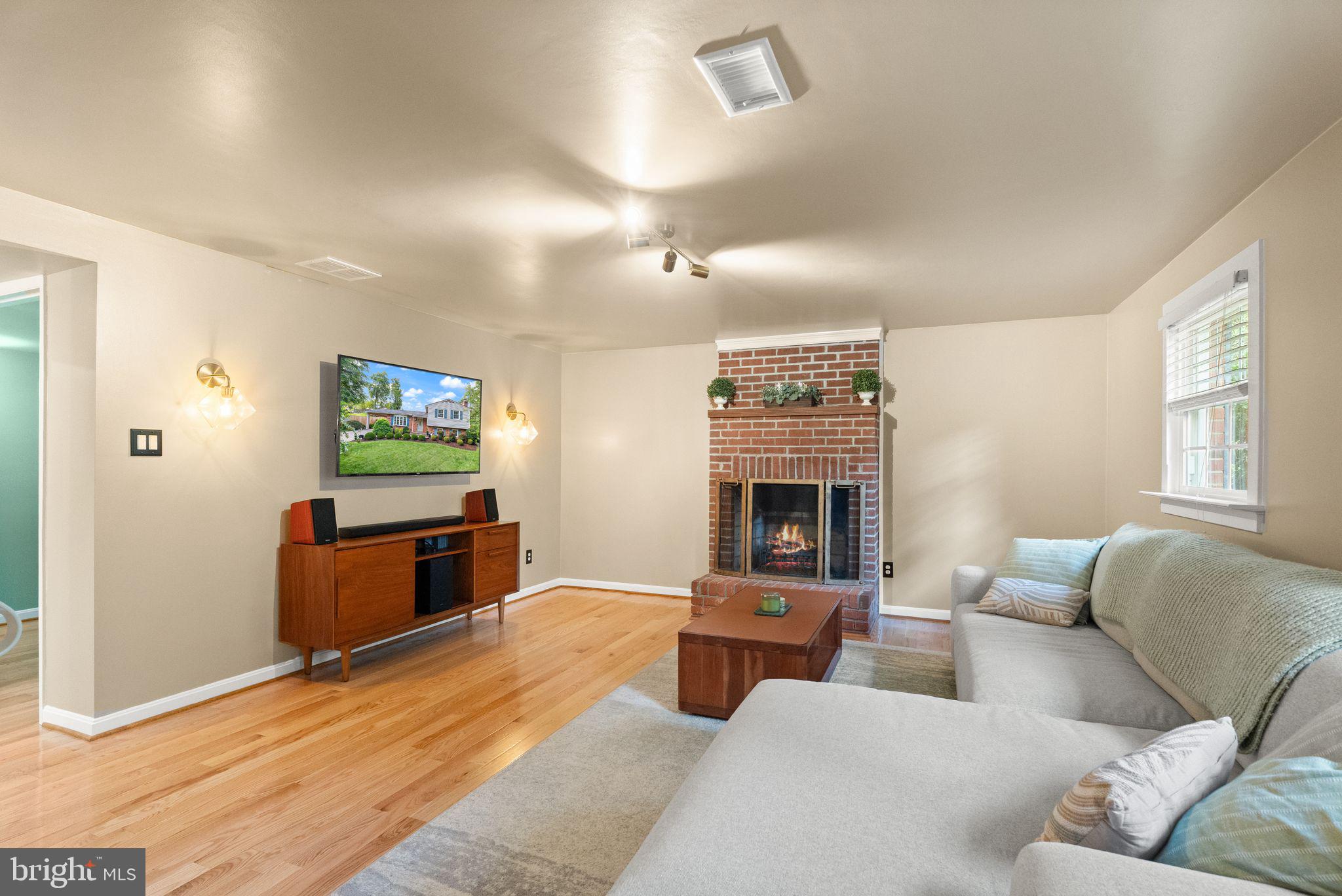 8632 Kerry Lane Springfield, VA 22152 - Photo 42 of 61 Gallery Image 42