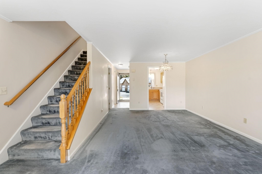 575 Bridge Road, Unit 113 Northampton, MA 01062 - Photo 22 of 40