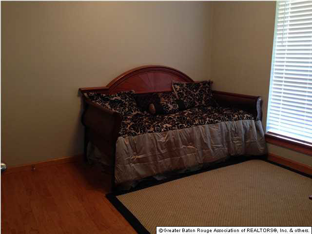 5145 Charing Way Avenue Baton Rouge, LA 70817 - Photo 10 of 18 Gallery Image 10