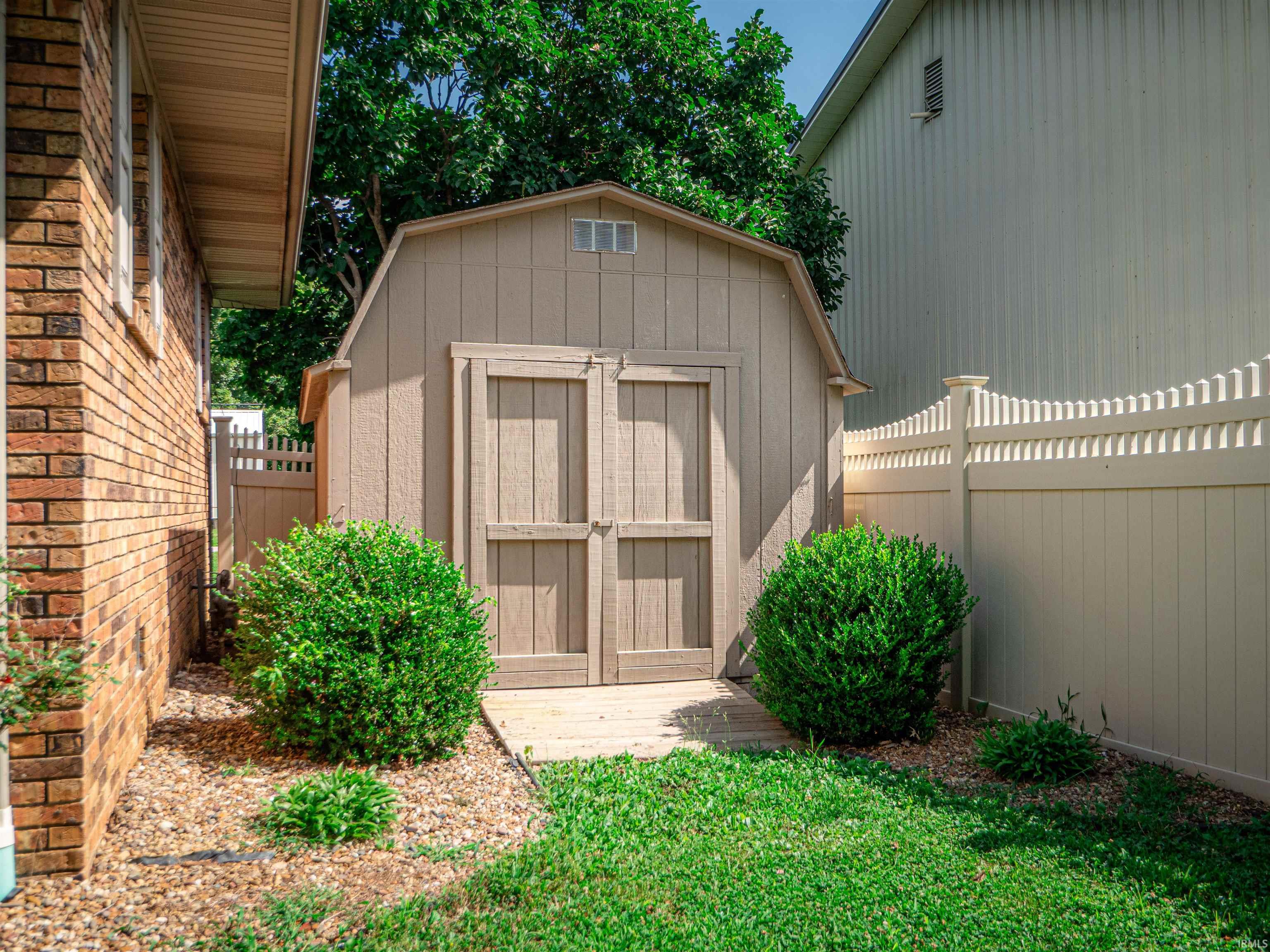7013 Briar Ridge Road Wadesville, IN 47638 - Photo 29 of 30