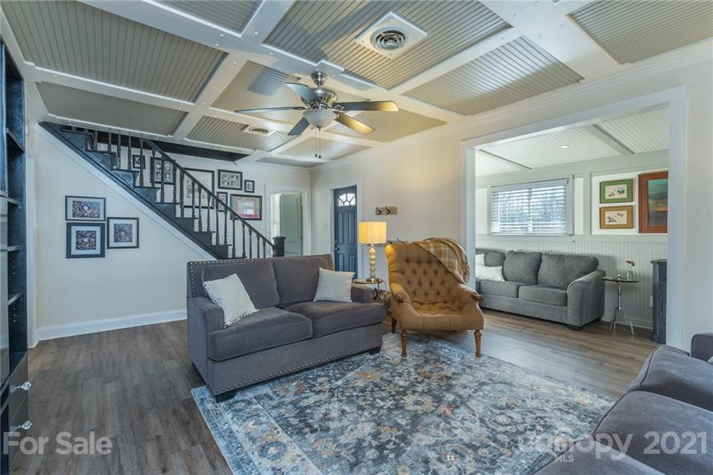 723 Ridge Road Marion, NC 28752 - Photo 13 of 48 Gallery Image 13