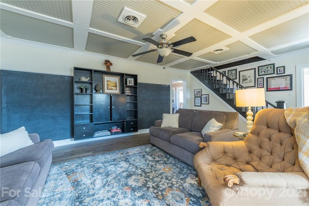 723 Ridge Road Marion, NC 28752 - Photo 15 of 48 Gallery Image 15