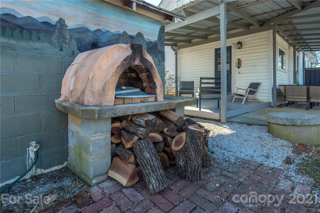 723 Ridge Road Marion, NC 28752 - Photo 26 of 48 Gallery Image 26