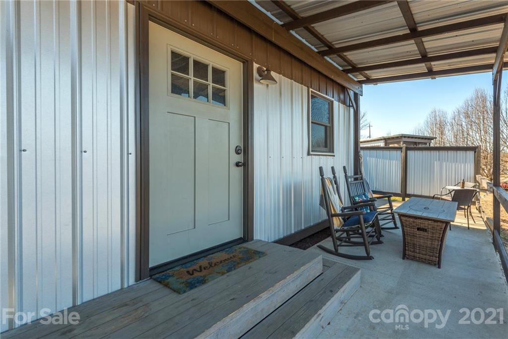 723 Ridge Road Marion, NC 28752 - Photo 39 of 48 Gallery Image 39