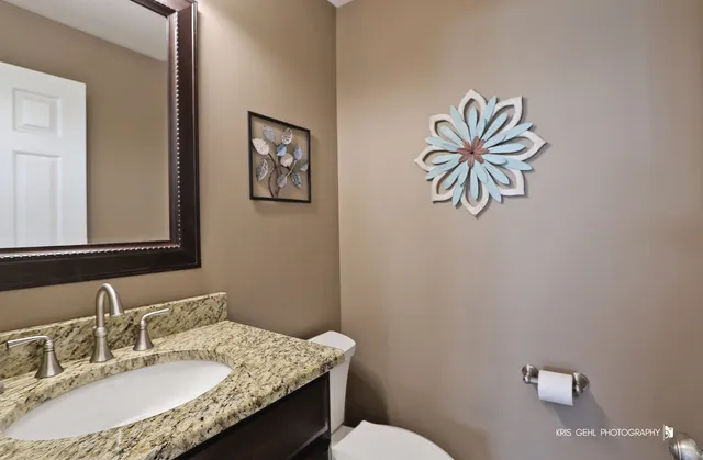 $525,000 | 307 Fairfax Lane, Grayslake, IL 60030