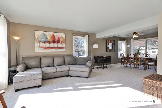 $525,000 | 307 Fairfax Lane, Grayslake, IL 60030