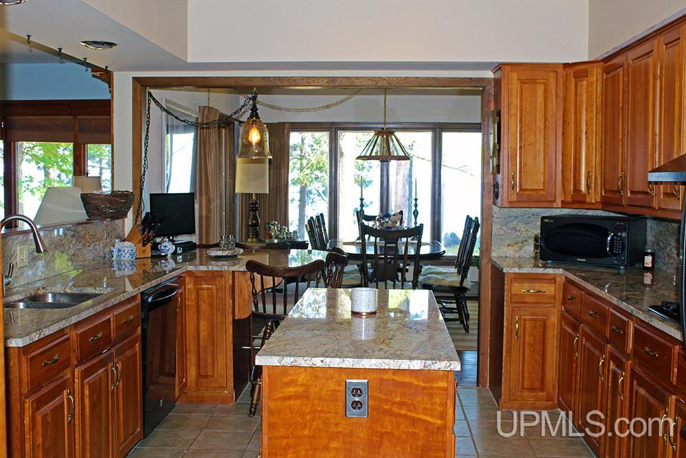 6 Middle Island Point Road Marquette, MI 49855 - Photo 13 of 50 Gallery Image 13