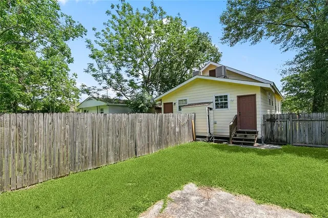 $1,200 | Undisclosed Address, New Orleans, LA 70122