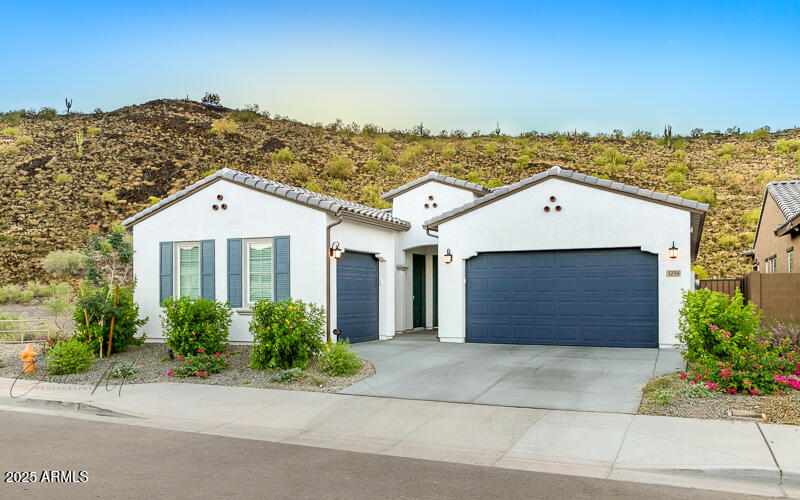 3258 West Via Dona Road Phoenix, AZ 85083 - Photo 1 of 22 3258 W Via Dona Rd-1-1