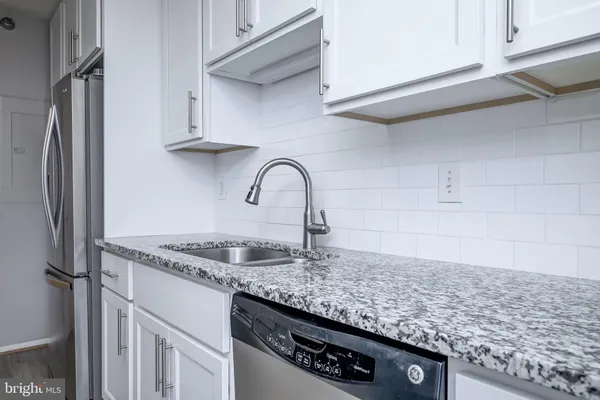 a close view of sink and tap