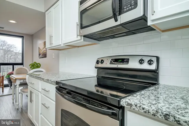 $339,000 | 15100 Interlachen Drive, Unit 4521, Silver Spring, MD 20906