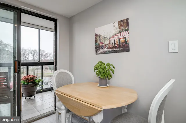 $339,000 | 15100 Interlachen Drive, Unit 4521, Silver Spring, MD 20906