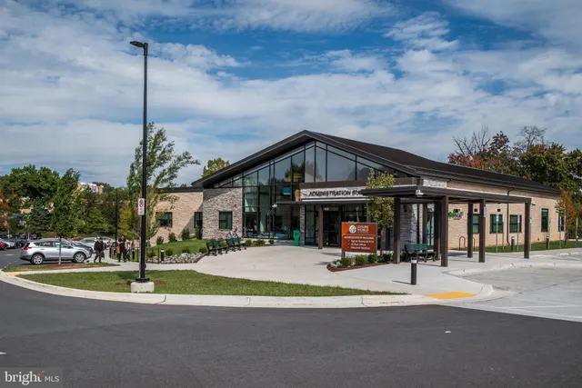 $339,000 | 15100 Interlachen Drive, Unit 4521, Silver Spring, MD 20906