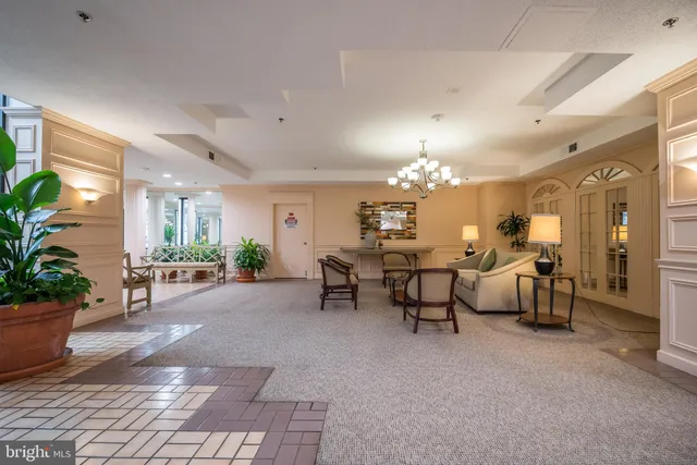 $339,000 | 15100 Interlachen Drive, Unit 4521, Silver Spring, MD 20906