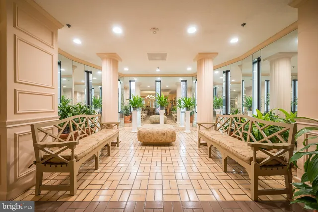 $339,000 | 15100 Interlachen Drive, Unit 4521, Silver Spring, MD 20906