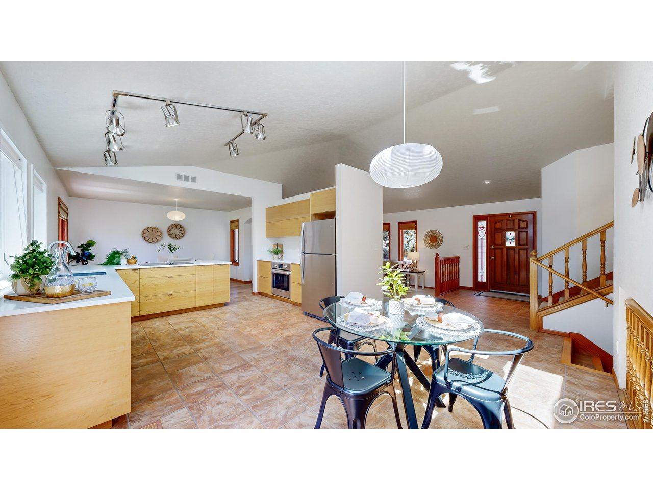 2217 Brixton Road Fort Collins, CO 80526 - Photo 10 of 28 Stainless appliances