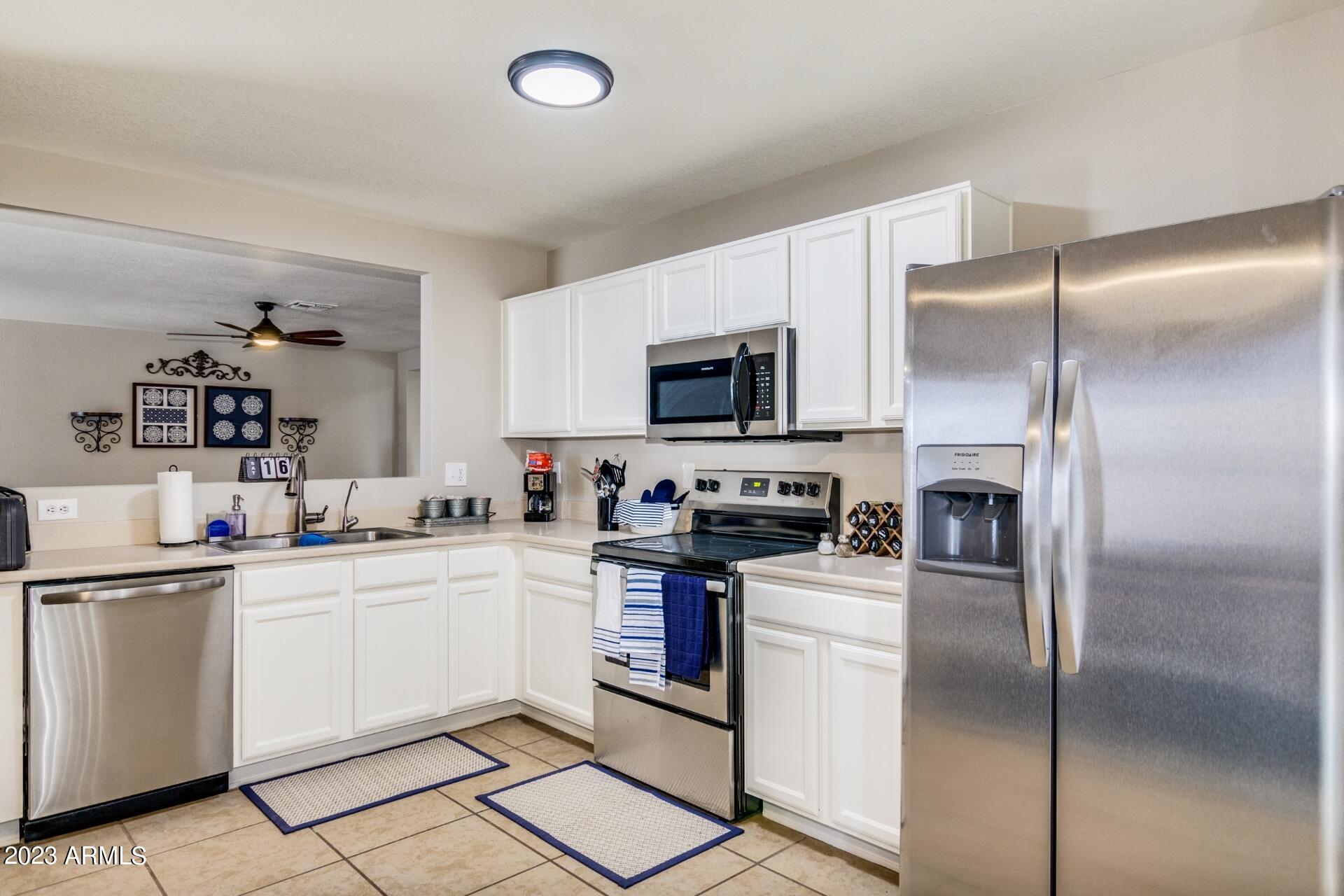 11317 East Raleigh Avenue Mesa, AZ 85212 - Photo 8 of 55 0009-Raleigh (8)