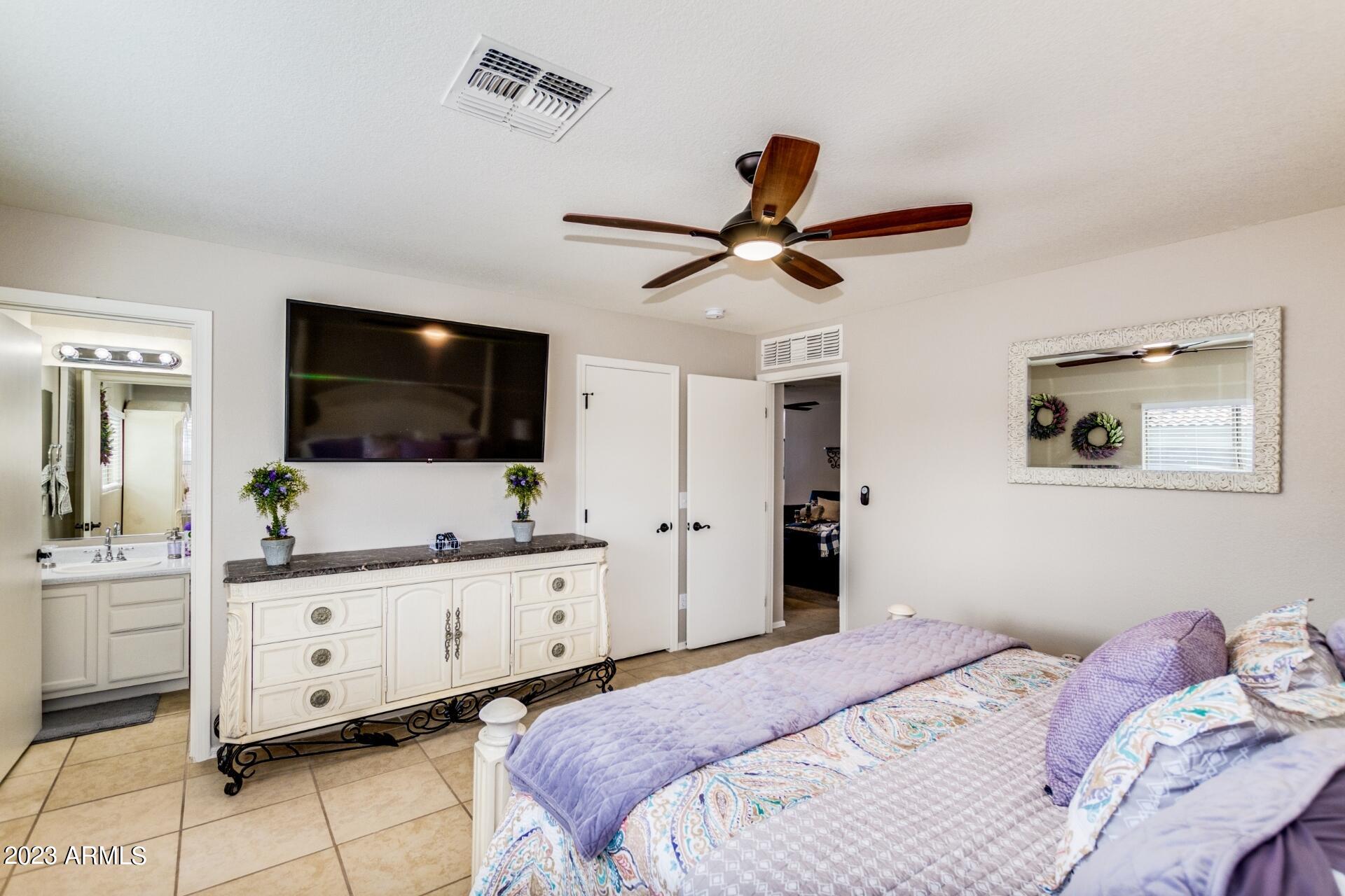 11317 East Raleigh Avenue Mesa, AZ 85212 - Photo 9 of 55 0010-Raleigh (11)