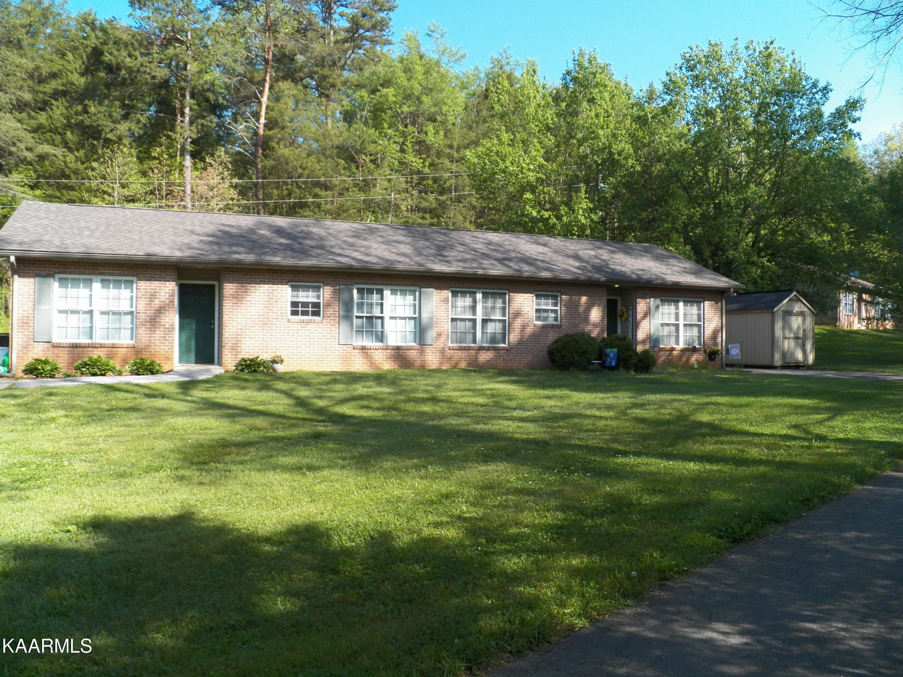 9925 Rausin Road Philadelphia, TN 37846 - Photo 4 of 12 133_2285