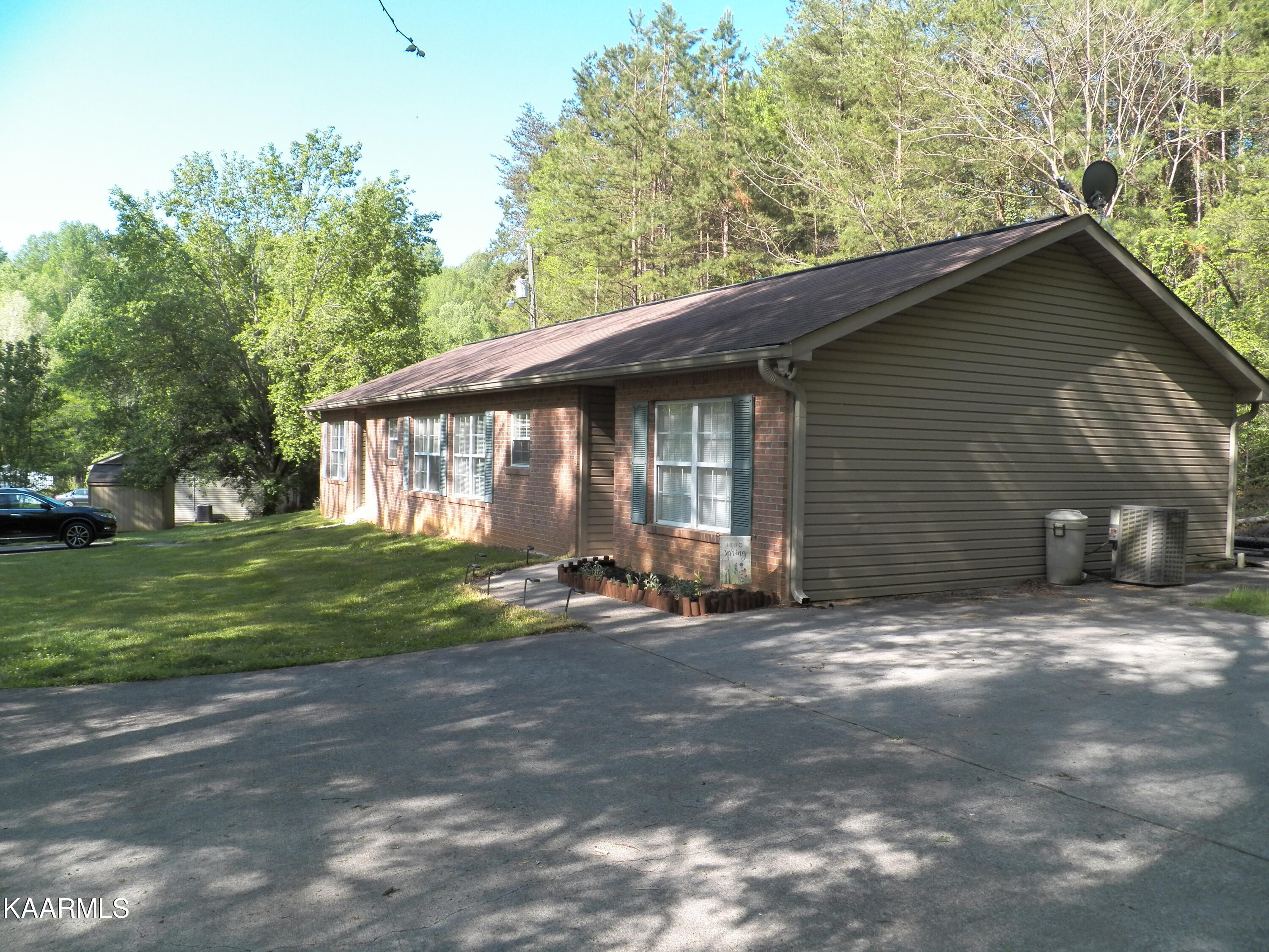 9925 Rausin Road Philadelphia, TN 37846 - Photo 8 of 12 133_2290